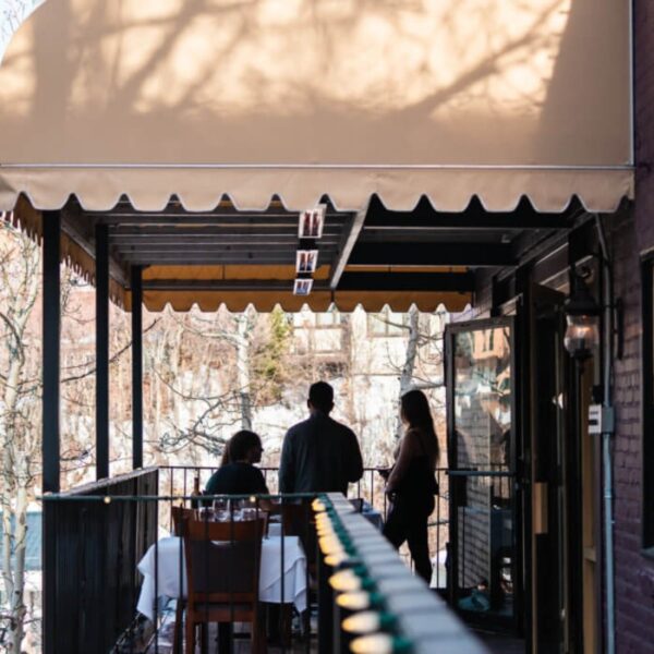 Infratech SL-Series Slimline 63.5” Single Element Heaters 4000W (240V) - Black (SL-4024BL) - Image 8