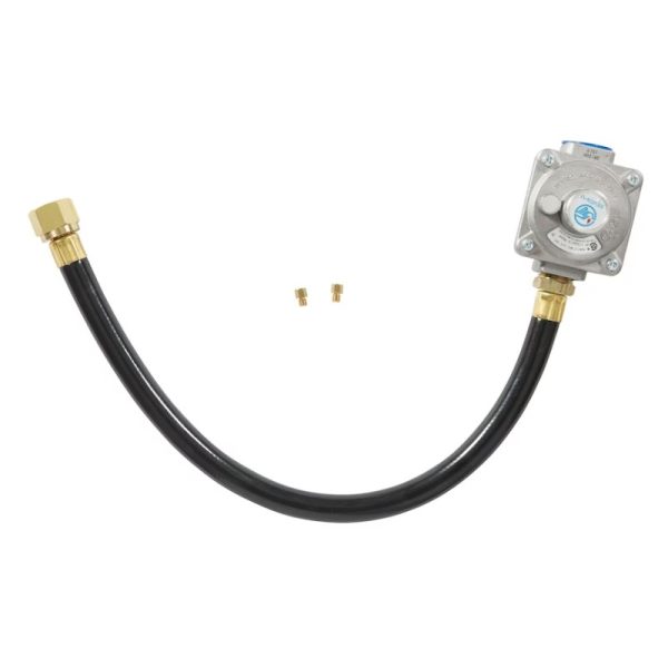 Gas regulator with a flexible black hose and brass fittings, accompanied by two small brass connectors, ideal for secure gas connections.