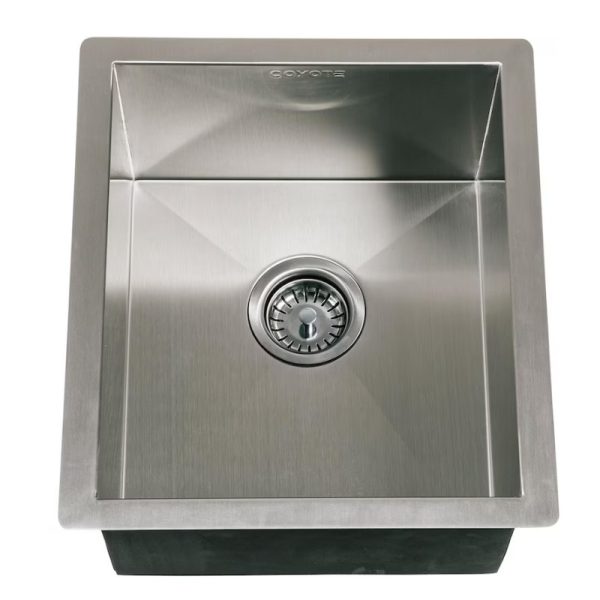 Stainless steel kitchen sink with a square design and a central drain. Ideal for modern kitchens and outdoor spaces.