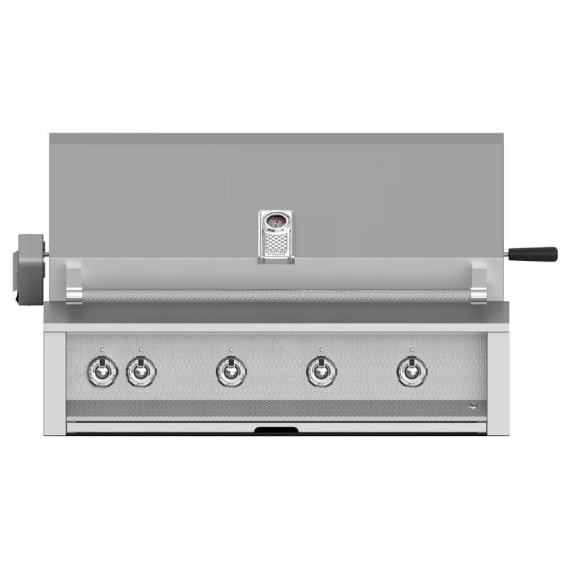 Stainless steel gas grill with five burners and an integrated temperature gauge, designed for outdoor cooking and barbecuing.