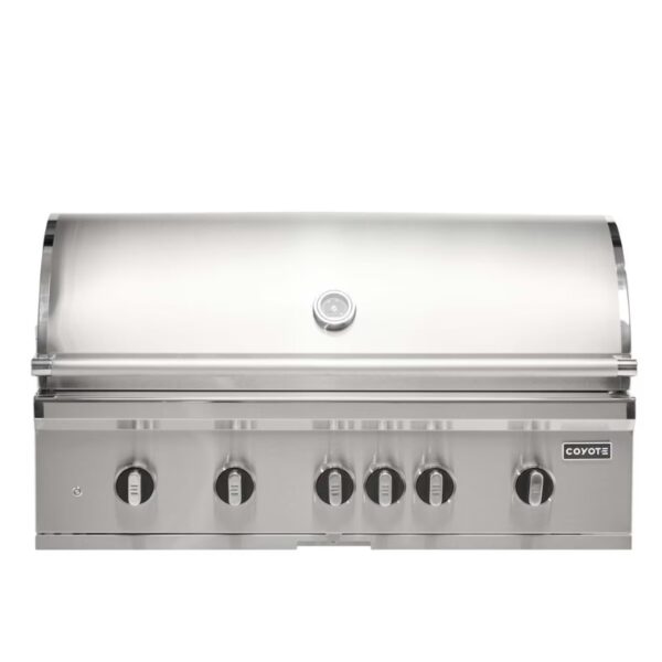 Stainless steel outdoor grill with five knobs and a temperature gauge, designed for high-performance cooking.
