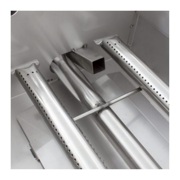 Close-up of stainless steel grill burners and heat distribution plates in a gas barbecue setup, showcasing their design and placement for efficient cooking.